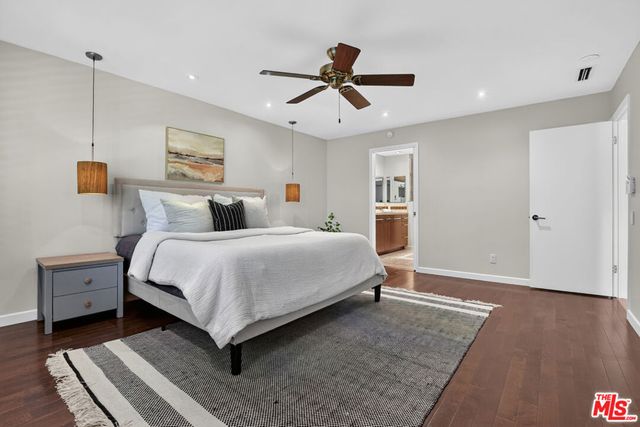 4262 Levitt Lane, Sherman Oaks, CA 91403