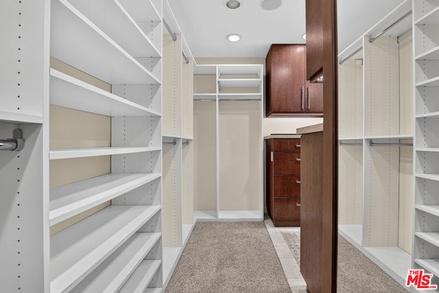 4262 Levitt Lane, Sherman Oaks, CA 91403