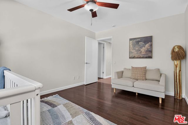 4262 Levitt Lane, Sherman Oaks, CA 91403