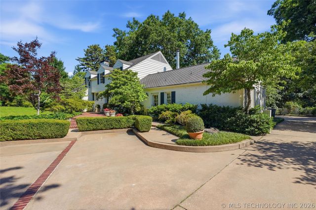 2458 E 26th Place, Tulsa, OK 74114