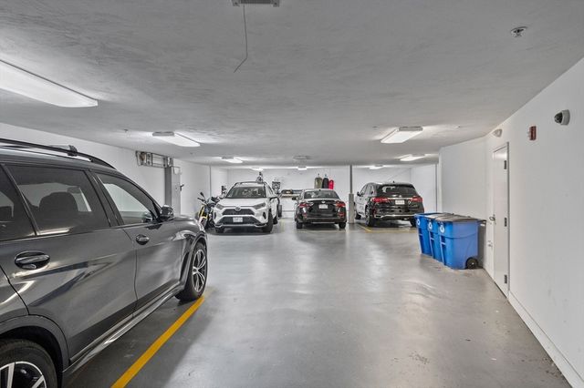 112 W 9th St. 2, Boston, MA 02127