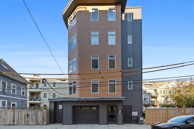 112 W 9th St. 2, Boston, MA 02127