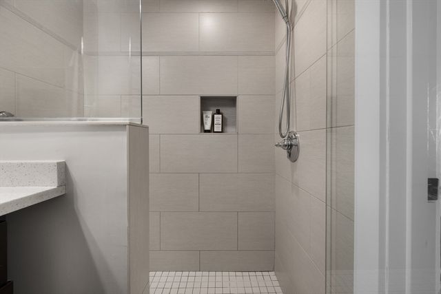 112 W 9th St. 2, Boston, MA 02127