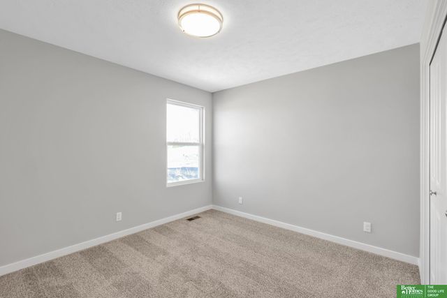 17459 Samuel Street, Bennington, NE 68007