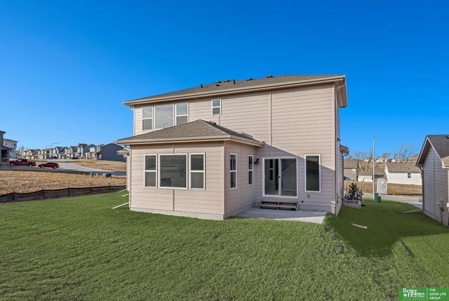17459 Samuel Street, Bennington, NE 68007