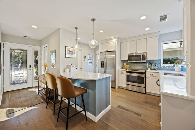 53 Stable Gate Rd, Hilton Head Island, SC 29926