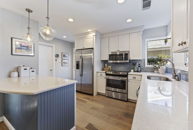 53 Stable Gate Rd, Hilton Head Island, SC 29926