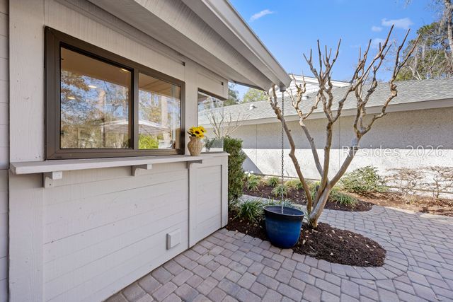 53 Stable Gate Rd, Hilton Head Island, SC 29926