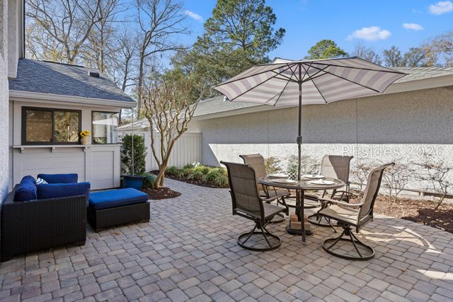 53 Stable Gate Rd, Hilton Head Island, SC 29926