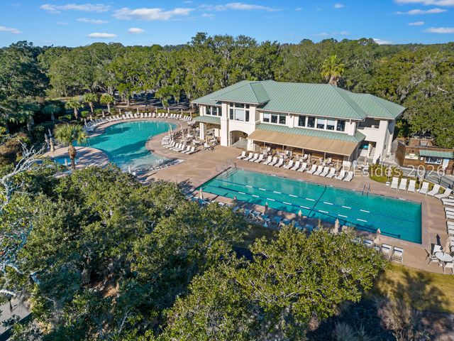 53 Stable Gate Rd, Hilton Head Island, SC 29926
