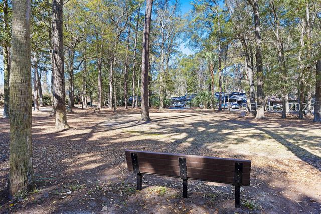 53 Stable Gate Rd, Hilton Head Island, SC 29926