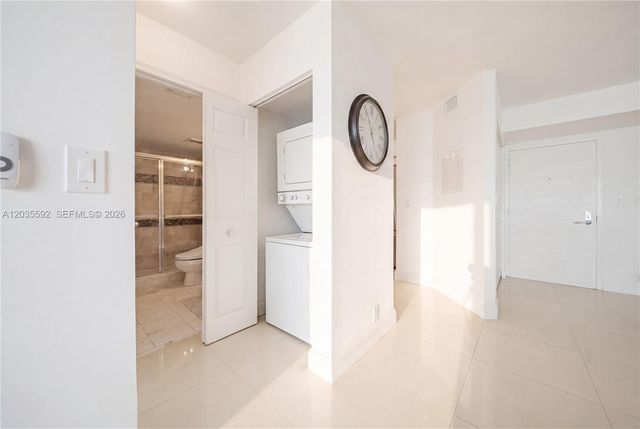 3530 Mystic Pointe Dr 2013, Aventura, FL 33180