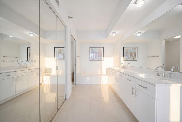 3530 Mystic Pointe Dr 2013, Aventura, FL 33180