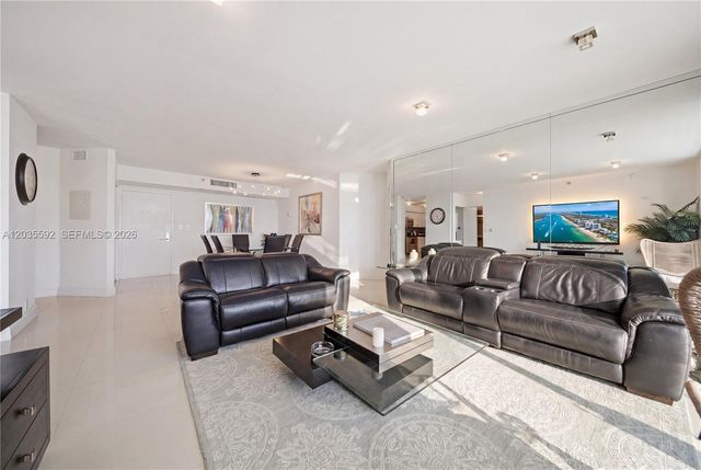 3530 Mystic Pointe Dr 2013, Aventura, FL 33180
