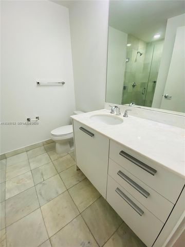 1060 Brickell Ave 3109, Miami, FL 33131