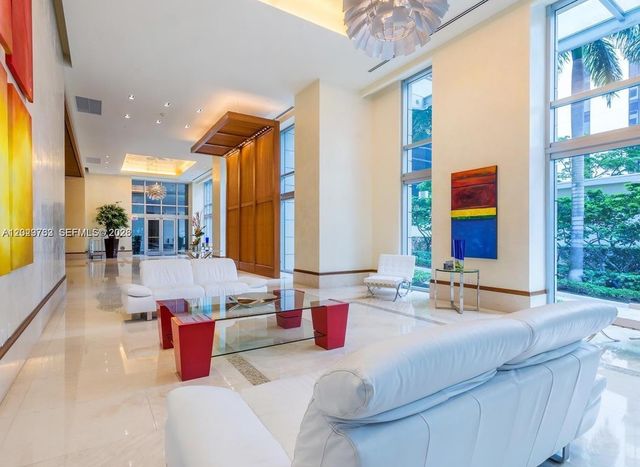 1060 Brickell Ave 3109, Miami, FL 33131