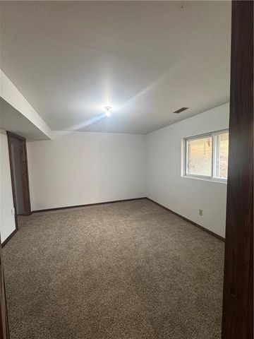 114 Hickory Street, Mound City, MO 64470