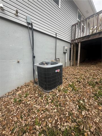 114 Hickory Street, Mound City, MO 64470