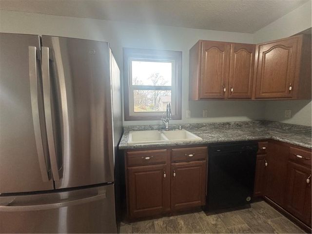 114 Hickory Street, Mound City, MO 64470