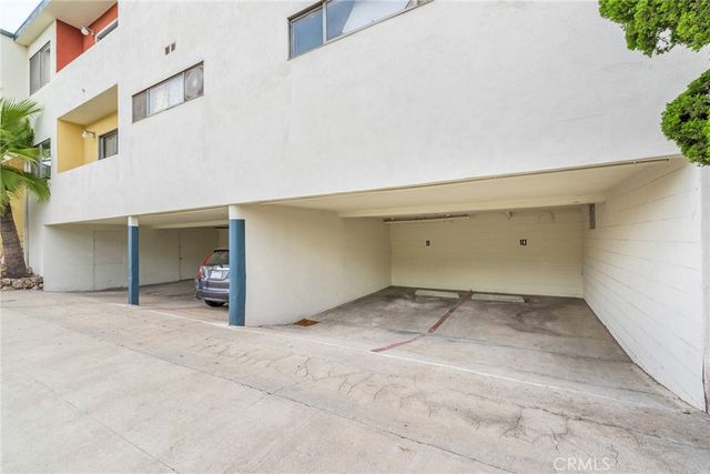 1025 E Lomita Avenue 5, Glendale, CA 91205
