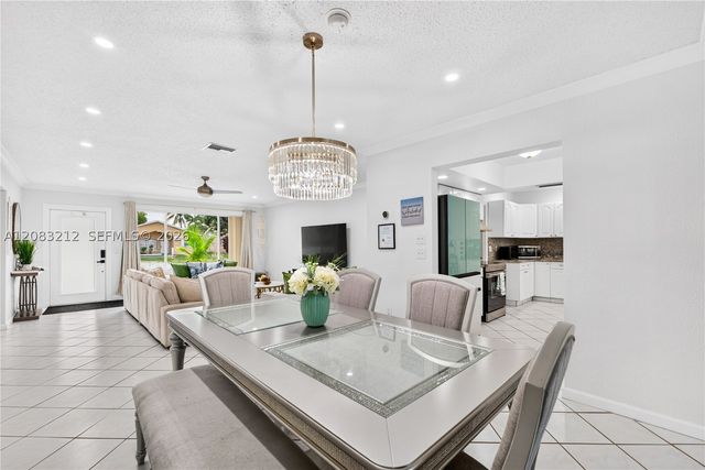 22682 SW 65th Ave, Boca Raton, FL 33428
