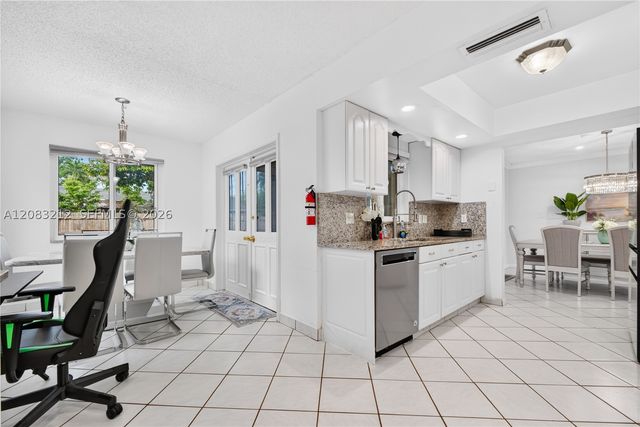 22682 SW 65th Ave, Boca Raton, FL 33428