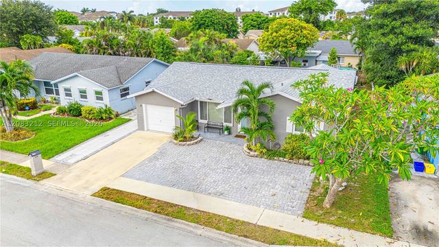22682 SW 65th Ave, Boca Raton, FL 33428