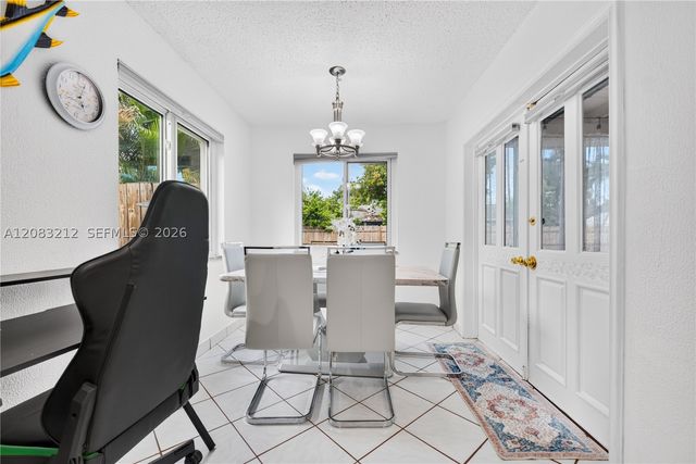 22682 SW 65th Ave, Boca Raton, FL 33428