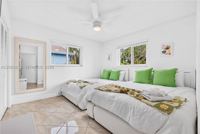 22682 SW 65th Ave, Boca Raton, FL 33428