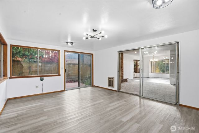 2305 Burcham Street, Kelso, WA 98626