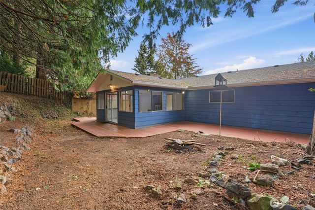 2305 Burcham Street, Kelso, WA 98626
