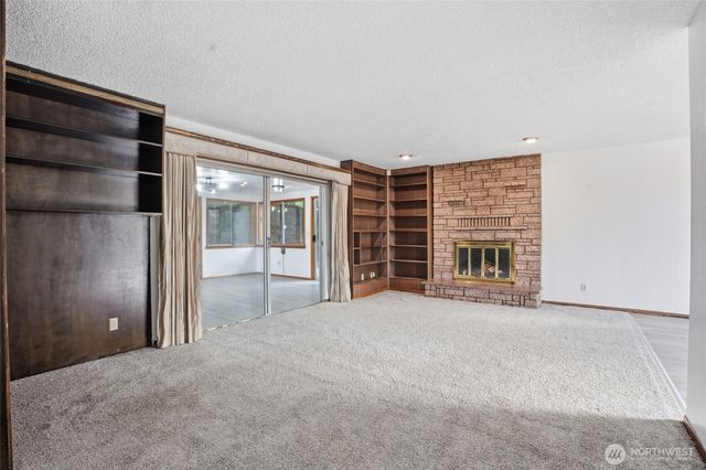 2305 Burcham Street, Kelso, WA 98626