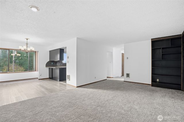 2305 Burcham Street, Kelso, WA 98626