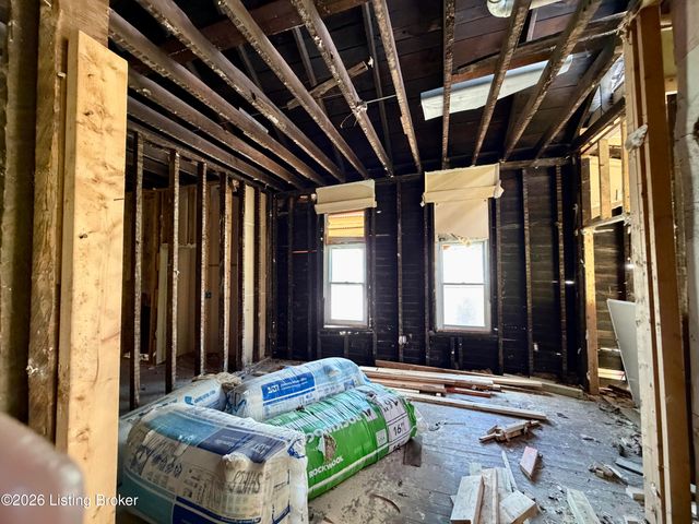 2523 Saint Xavier St, Louisville, KY 40212