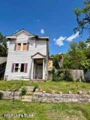 2523 Saint Xavier St, Louisville, KY 40212