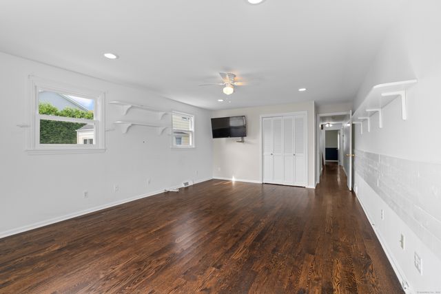 190 5th Avenue, Stratford, CT 06615