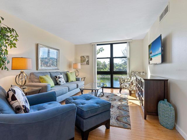 22 SANDY COVE ROAD APT 203, Sarasota, FL 34242