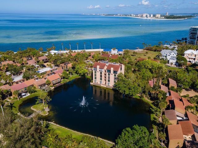 22 SANDY COVE ROAD APT 203, Sarasota, FL 34242