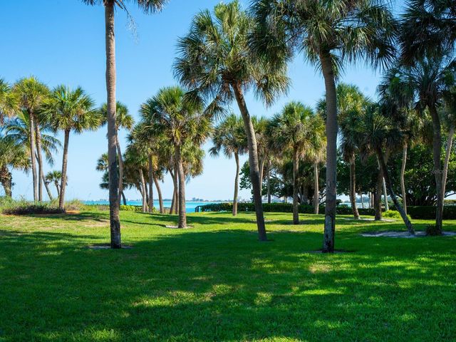 22 SANDY COVE ROAD APT 203, Sarasota, FL 34242