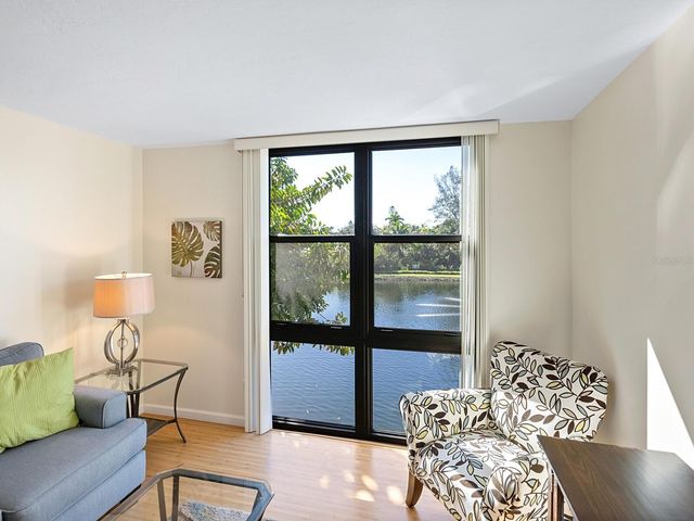 22 SANDY COVE ROAD APT 203, Sarasota, FL 34242