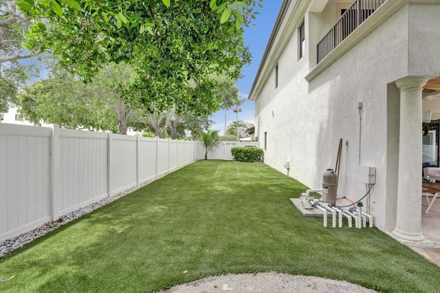 4700 NE 29th Avenue, Fort Lauderdale, FL 33308