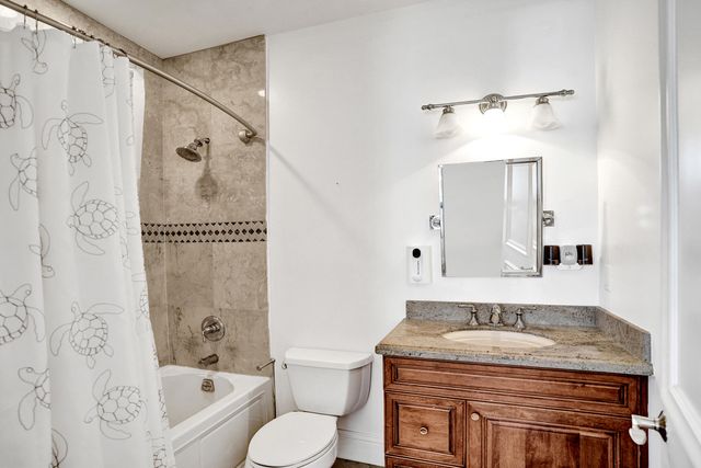 4700 NE 29th Avenue, Fort Lauderdale, FL 33308