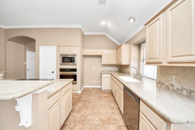 731 Avery Drive, Sugar Land, TX 77479