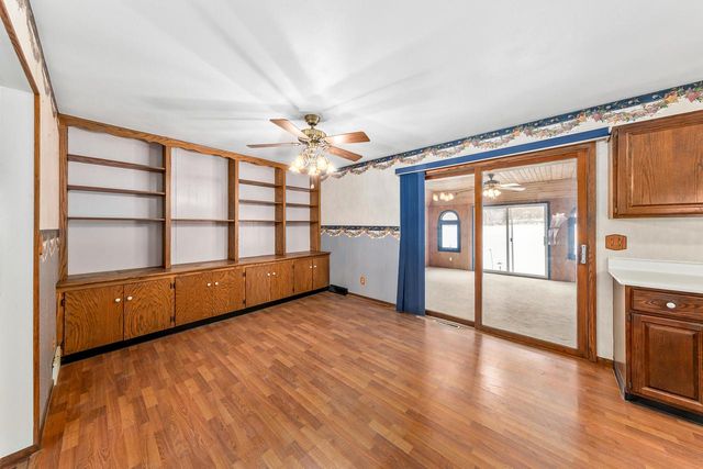 S78W30182 Sugden ROAD, Mukwonago, WI 53149