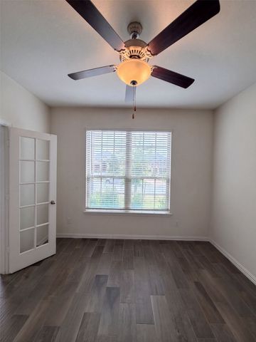 1421 Prairie Lake Court, Lewisville, TX 75010