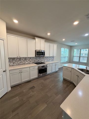 1421 Prairie Lake Court, Lewisville, TX 75010