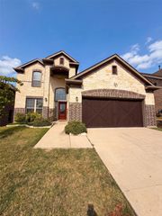 1421 Prairie Lake Court, Lewisville, TX 75010