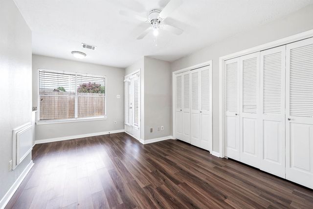 1922 Arcadia Drive, Sugar Land, TX 77498