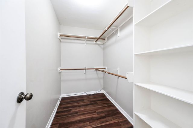 1922 Arcadia Drive, Sugar Land, TX 77498