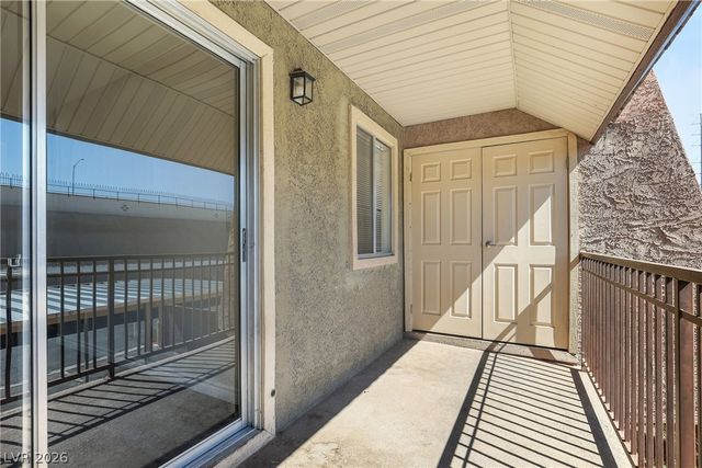 5163 Indian River Drive 220, Las Vegas, NV 89103